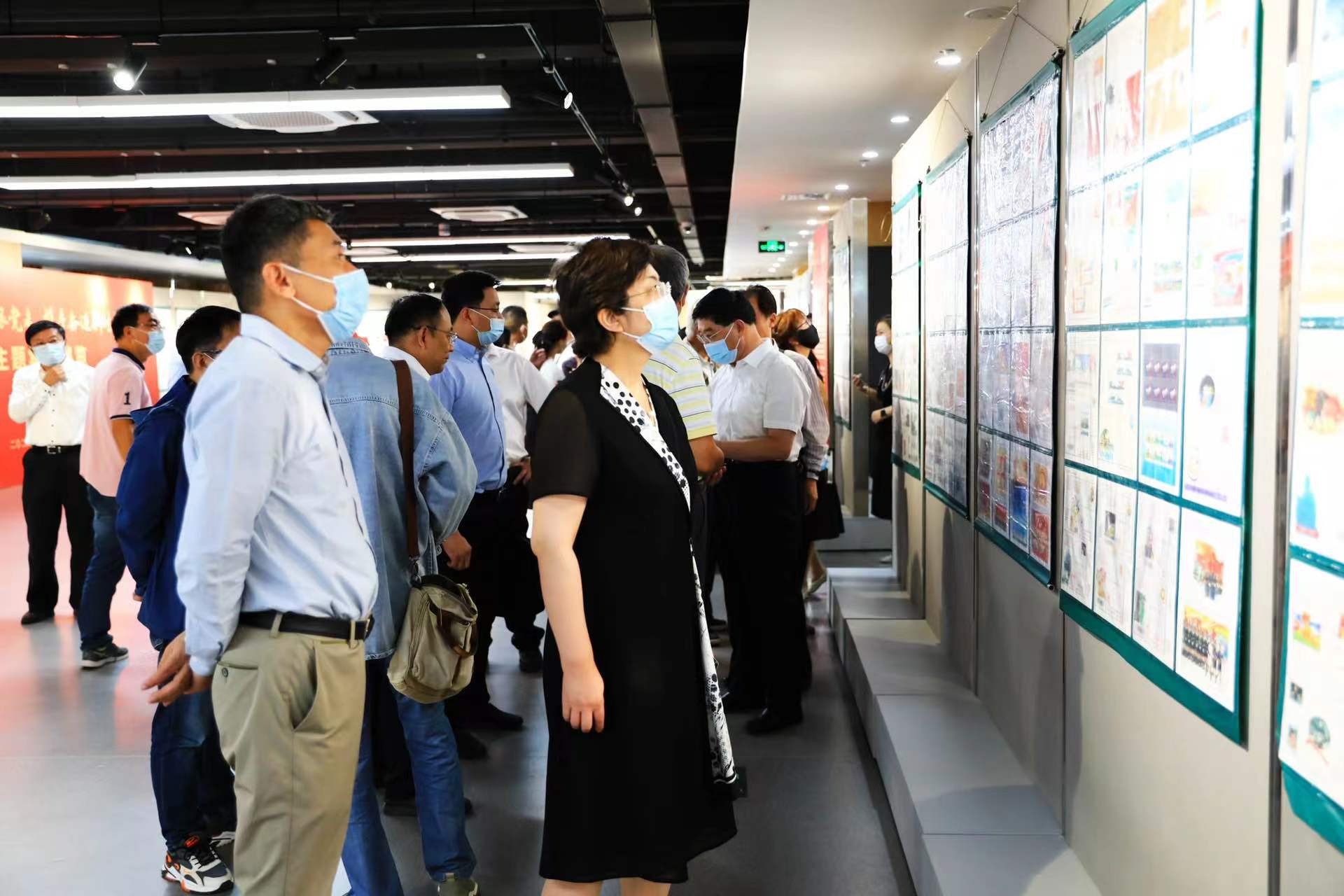 缩小1.jpg 缩小1.jpg